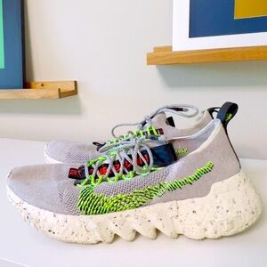 NIKE: Mens Sneakers - Size 11.5